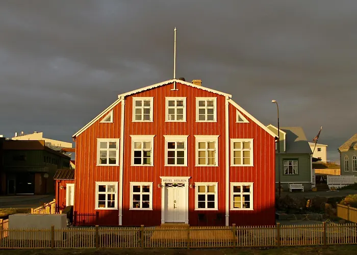 Hotels in Arnarstapi