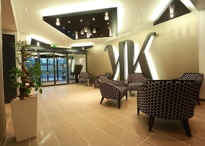 Hôtel Les Suites - Konine Montceau-les-Mines