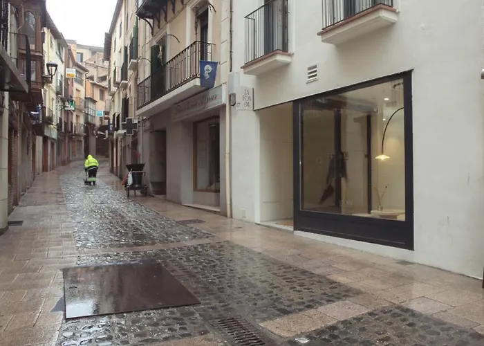 Tarazona Hotels