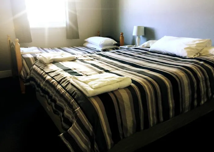 Cessnock Hotels