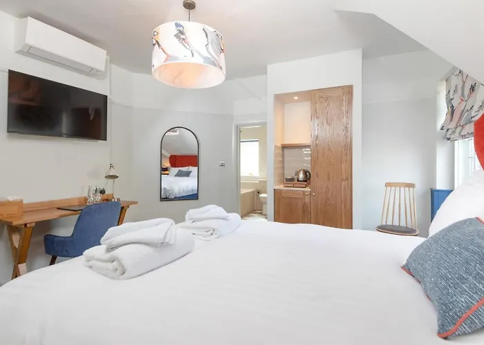 Knebworth Hotels