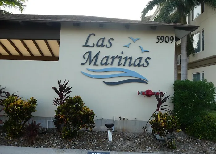Fishermans Landing On The Bay- Las Marinas