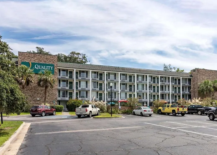 Quality Inn At Town Center