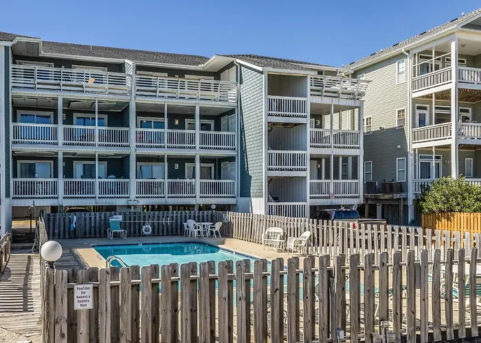Cb45 2B At The Beach Carolina Beach