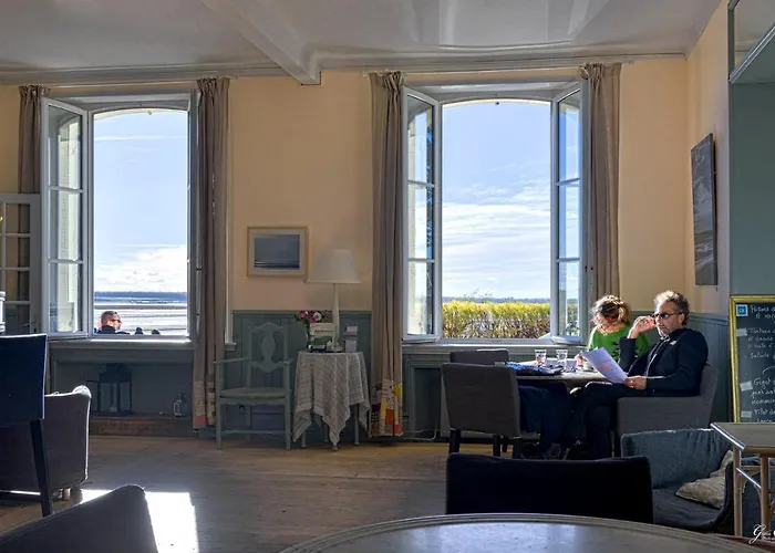 Hotel Restaurant Les Tourelles Le Crotoy