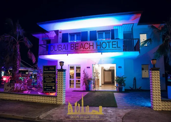 Dubaibeachotel Llido Degli Estensi