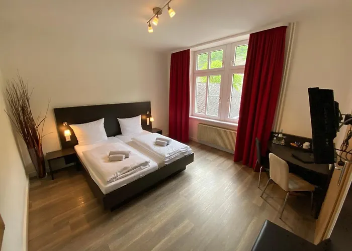 Hotels in Ernst