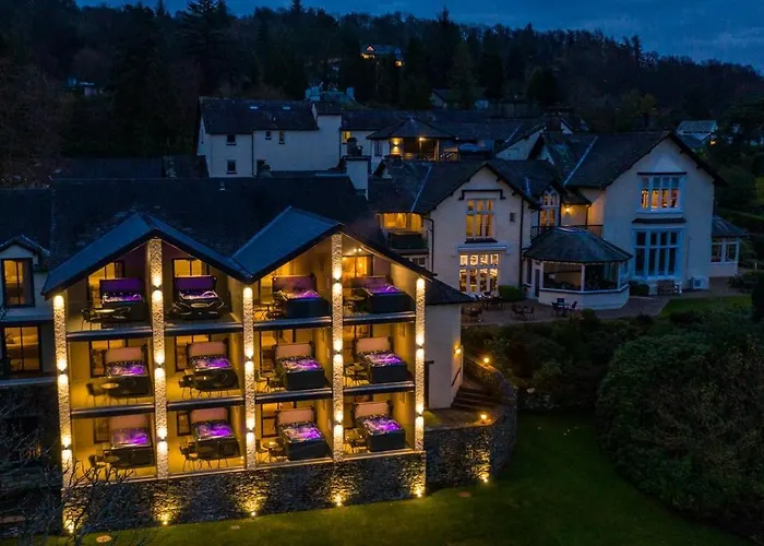 Keswick (Cumbria) Hotels With Pool