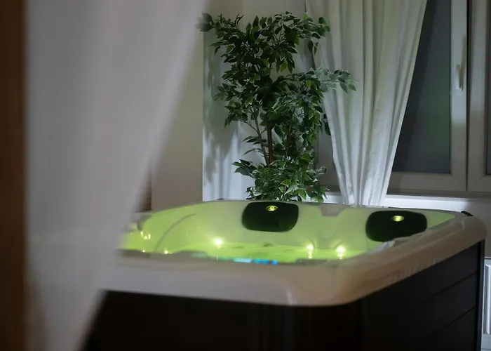 Hotel Spa Palawan Prive Avec Jacuzzi Et Sauna Liège
