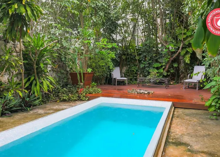 Guest House La Aldea Holistic Experience Cancún