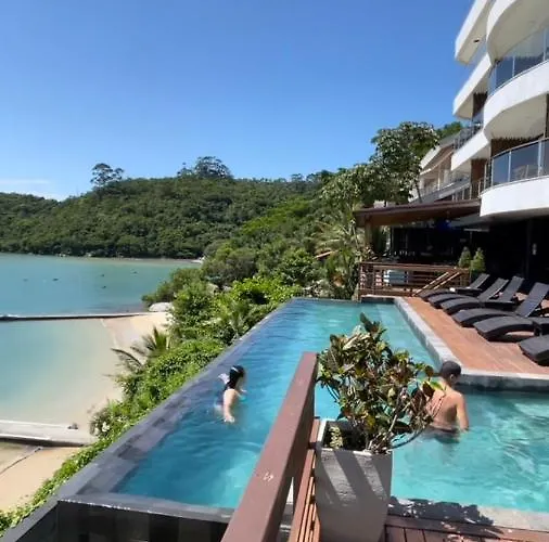Caixa D'aço Exclusive Hotel Porto Belo