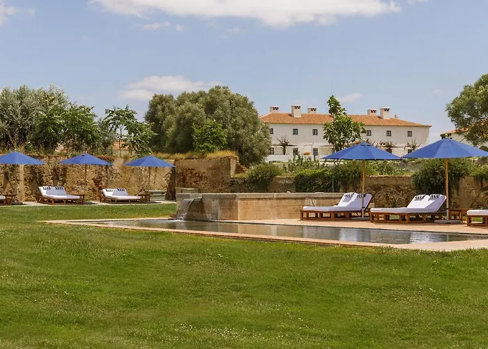 Monsaraz Hotels