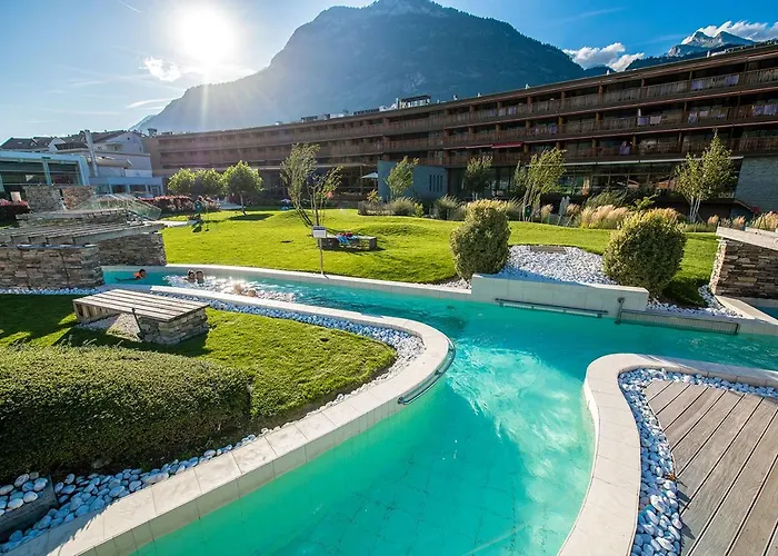 Saillon Hotels