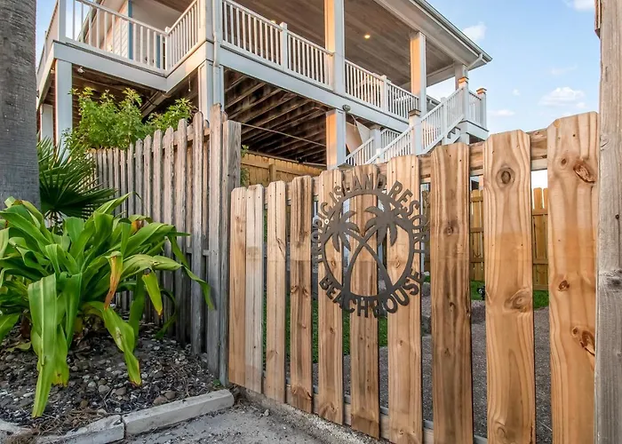 Tropic Island Resort Port Aransas