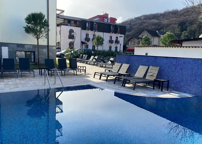 Calimanesti Hotels