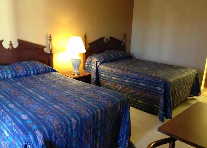Cloud 9 Inn - Beach Hotel Seaside Heights