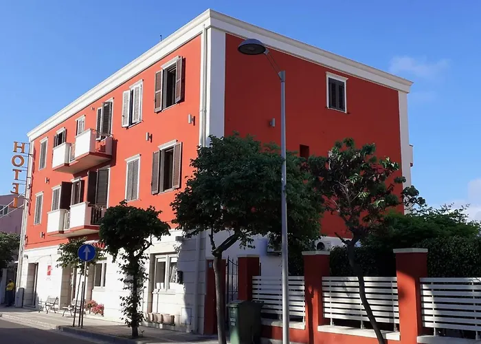 Hotel Moderno SantʼAntìoco