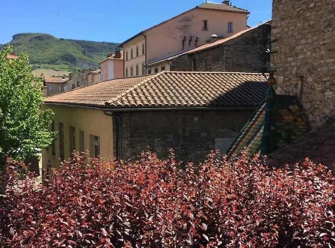 Le Beffroi Bed and Breakfast Millau