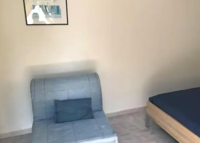 Dependance In Villa Argentina Capri