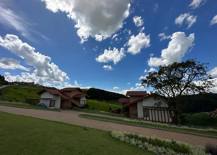 Lavandas De Cunha Pousada Boutique