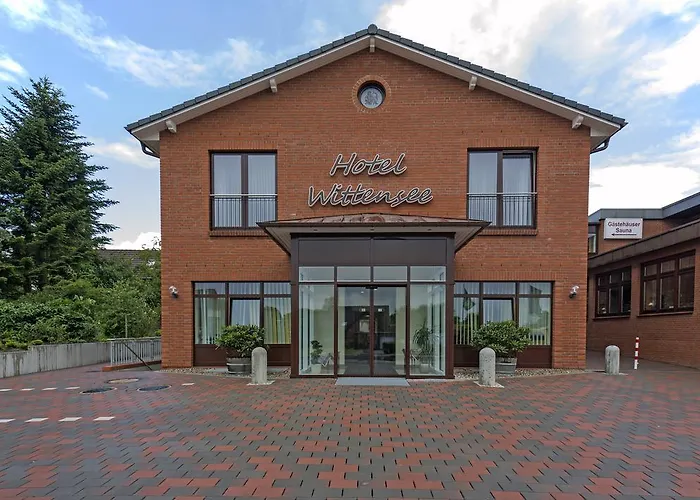 Hotels in Gross Wittensee