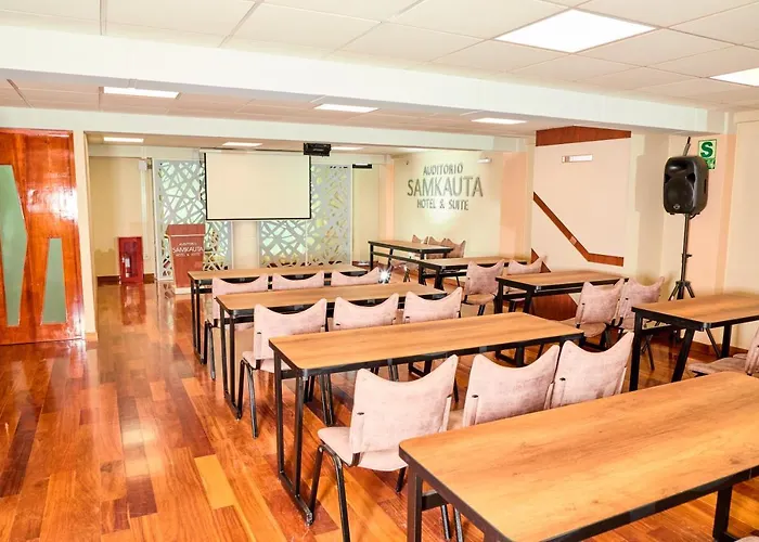 Juliaca Hotels