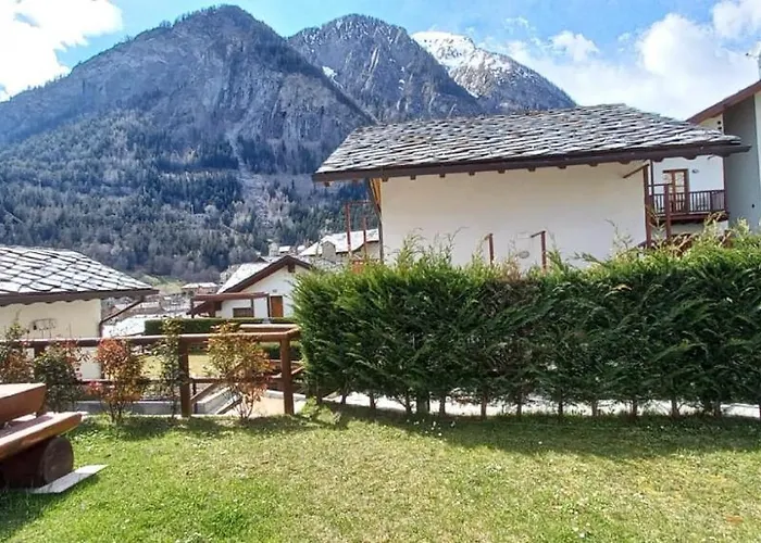 Villaggio delle Alpi