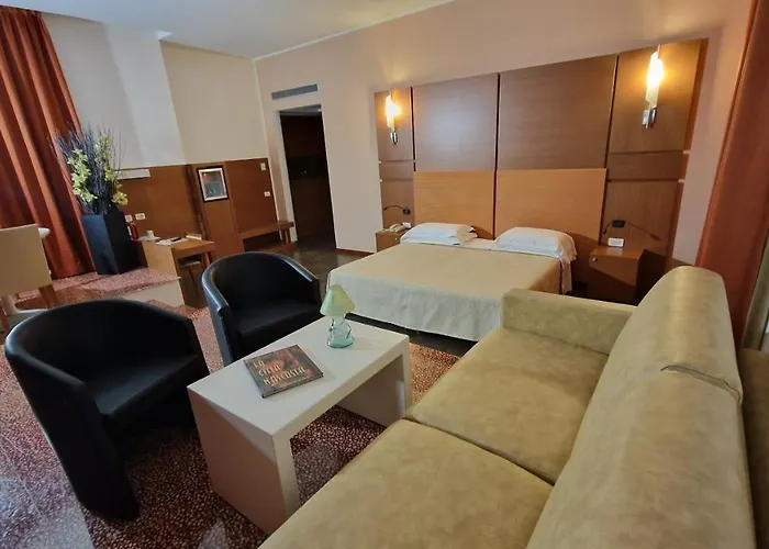 Bella Italia Palace Hotel Novara