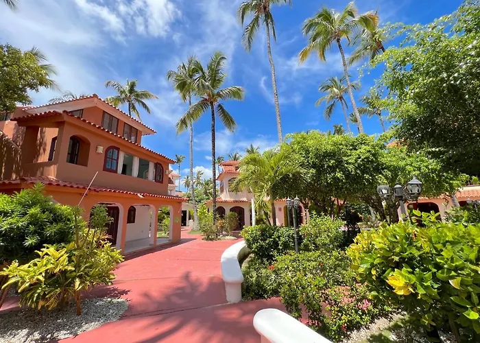 Sol Caribe Suites - Playa Los Corales - Beach Club, Wifi, Swimming Pool Punta Cana