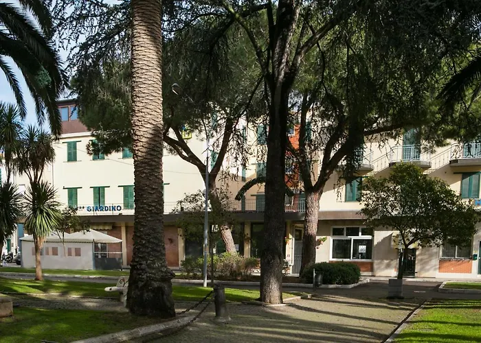 Hotel Giardino Follonica