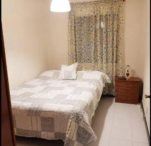 Private Room With Shared Bathroom Salamanca