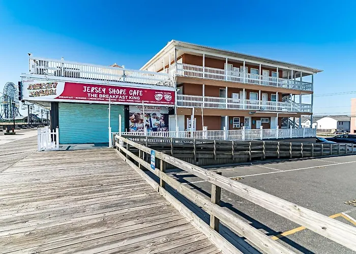 Boardwalk Hotel Charlee & Apartments Beach Hotel Oceanfront Seaside Heights