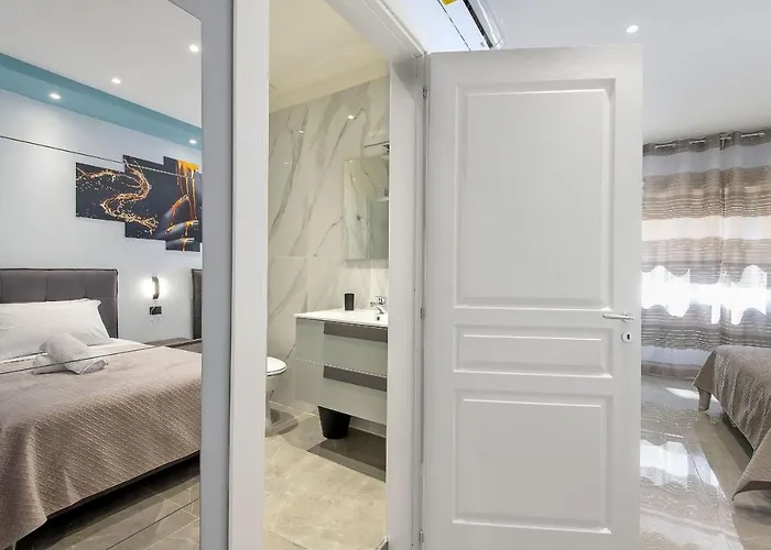 Garibaldi Rooms Portici