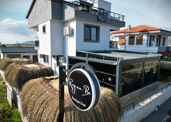 Hotels in Dikili