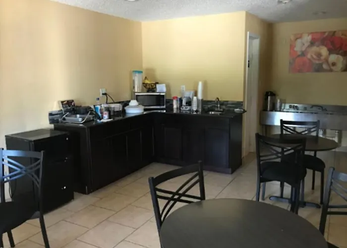 American Inn Corsicana