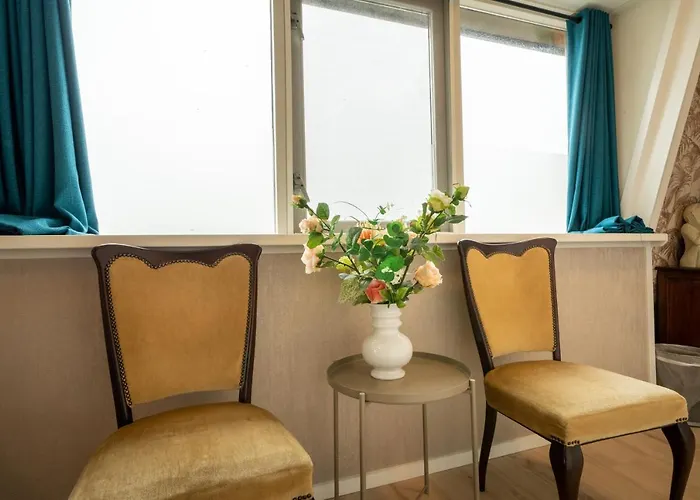 Hotels in Schoorldam