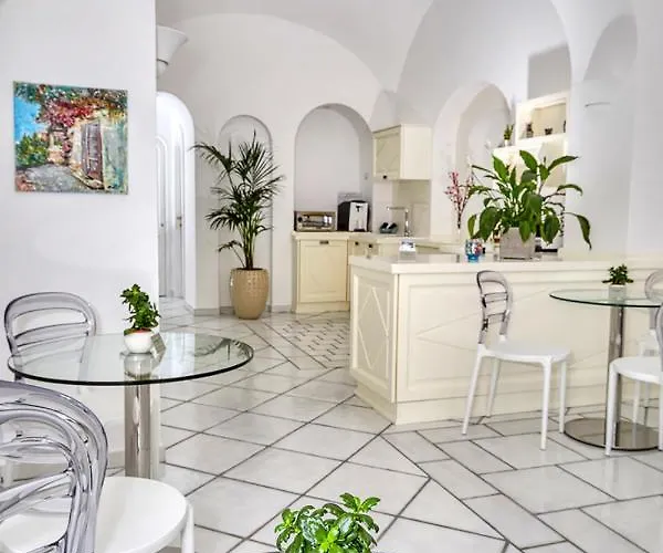 Le Botteghe 59 Capri Bed & Breakfast