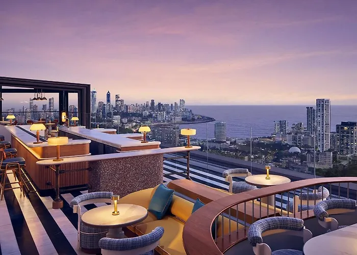 Four Seasons Hotel Mumbai 