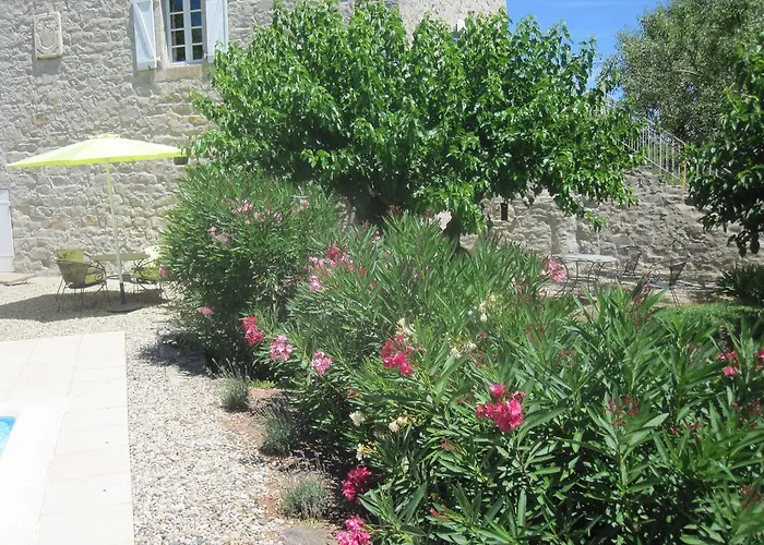Bed and Breakfast Mas De La Garrigue à Les Vans