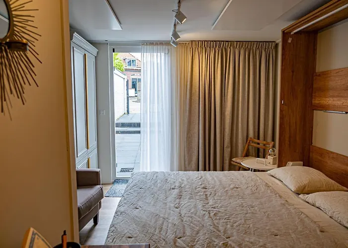 B&B De Drukkerij Zandvoort - Charming Private Guesthouse