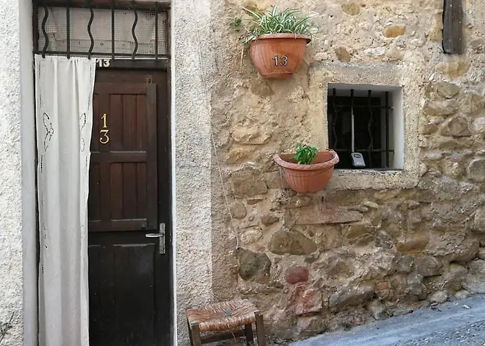 Vieuxchateau Mentone