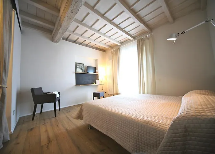 32 BnB Camerecaffè Pavia