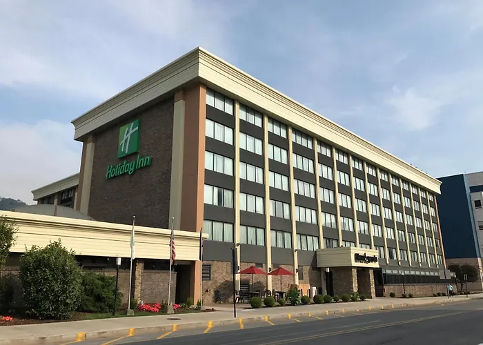 Johnstown Hotels