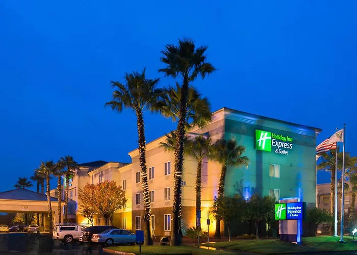 Vacaville Hotels With Pool