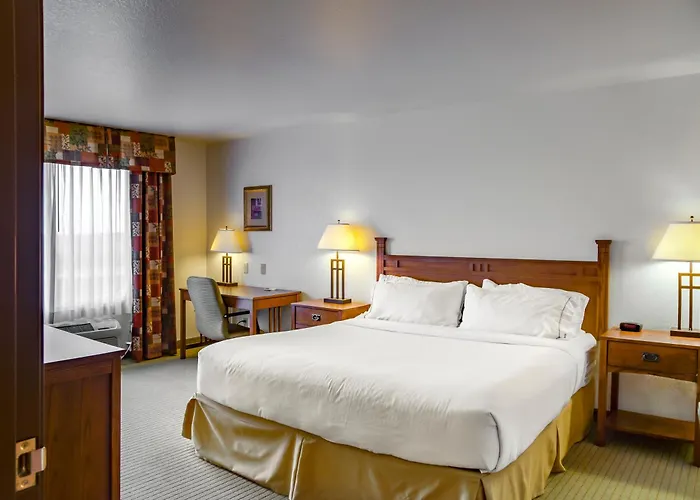 Holiday Inn Express & Suites Jacksonville By Ihg South Jacksonville