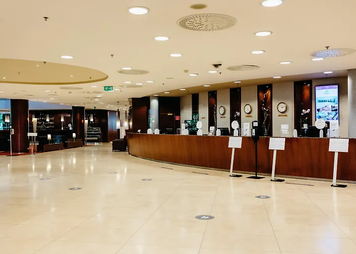 Crowne Plaza Bratislava By Ihg Hotel