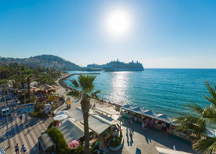 Derici Hotel Kuşadası