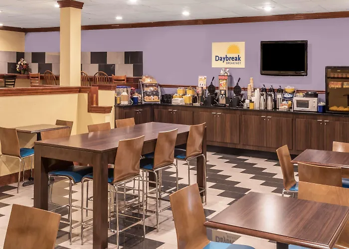 Days Inn By Wyndham South Hill