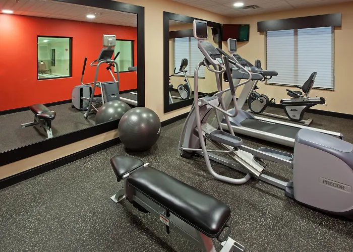 Holiday Inn Express & Suites Columbus/Edinburgh