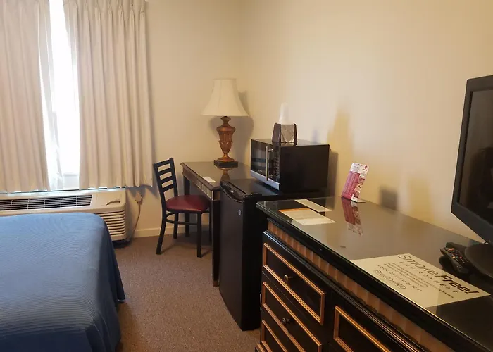Ramada By Wyndham Williston